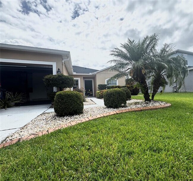 Primary Photo - 3169 Queen Alexandria Dr
