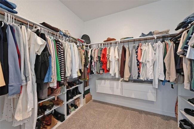 Building Photo - 2037 Rosin Jaw Walk