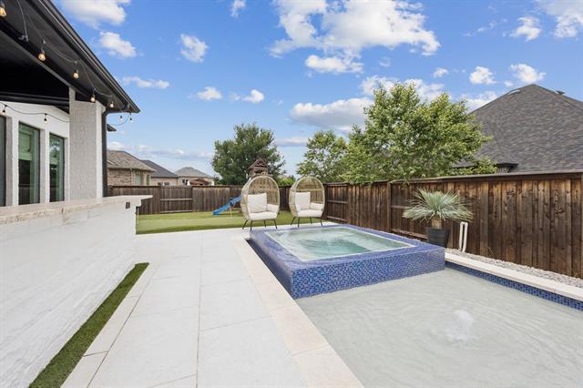 Building Photo - 4240 Peppervine Ln