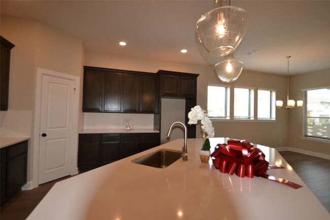 Building Photo - 3207 Kindred Wy