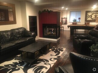 Building Photo - 10831 Hickory Ridge Ln
