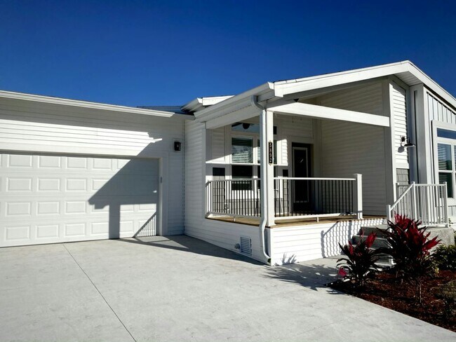 Building Photo - 5892 Mora Pl