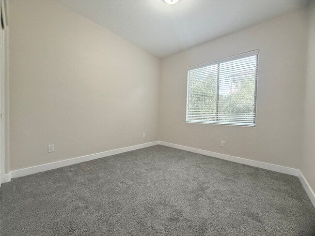 Building Photo - 11904 Amistoso Ln