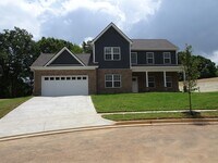 Building Photo - AVAILABLE NOW!    Beautiful 4 / 2 home in Fairview Station, completely refreshed and ready for yo...