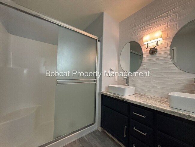 Building Photo - 3062 Doubletree Ln