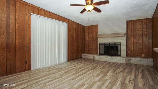 Building Photo - 9304 Lait Dr