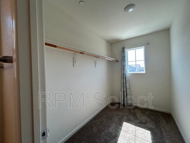 Building Photo - 4424 Ibiza Island Way