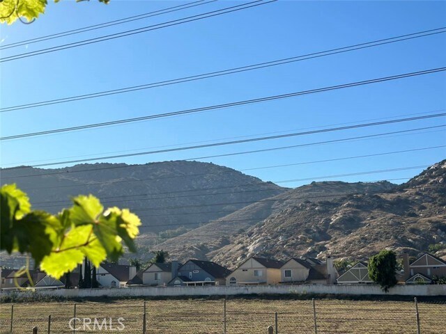 Building Photo - 16165 Windcrest Dr