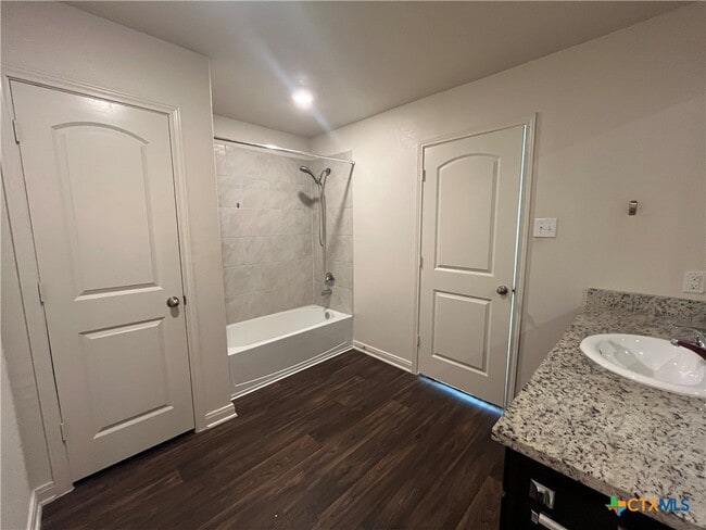 Building Photo - 3947 Turtle Creek