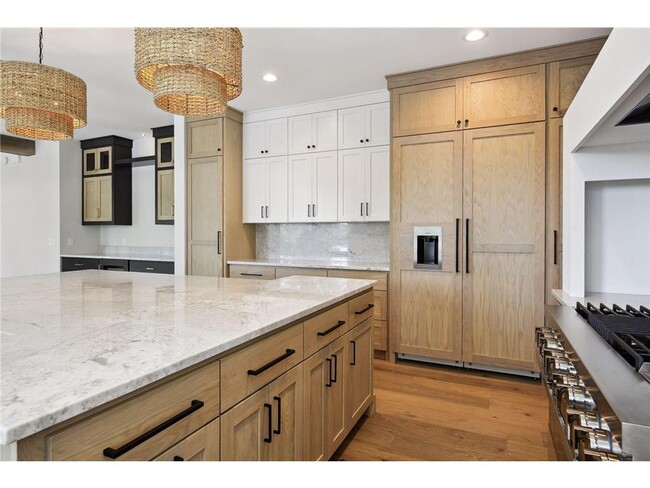 Building Photo - 21845 Byron Cir