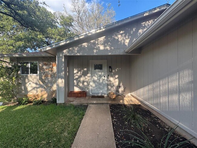 Building Photo - 3704 Harpers Ferry Ln