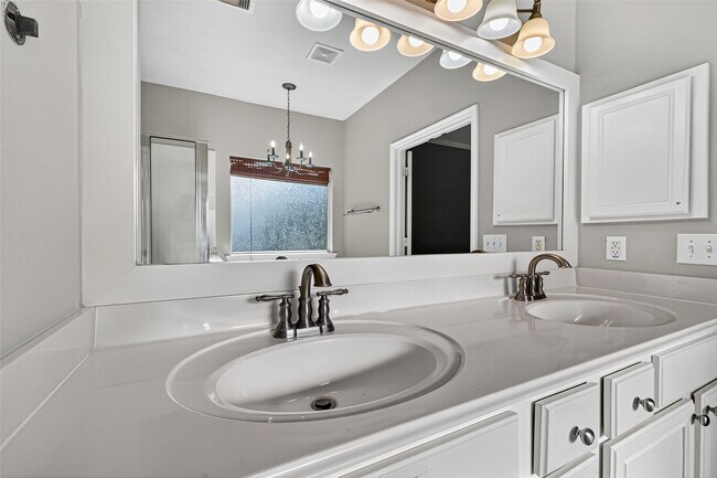 Building Photo - 26847 Trinity Trail