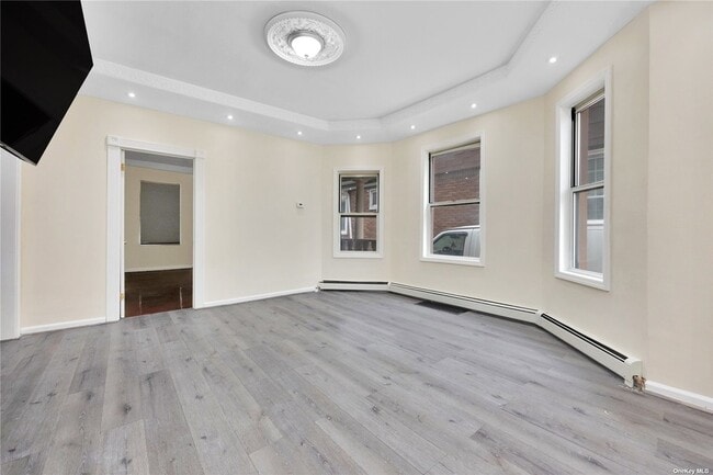 Building Photo - 85-30 108th St