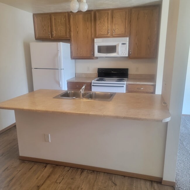 Kitchen - J.A.K.E Apartments