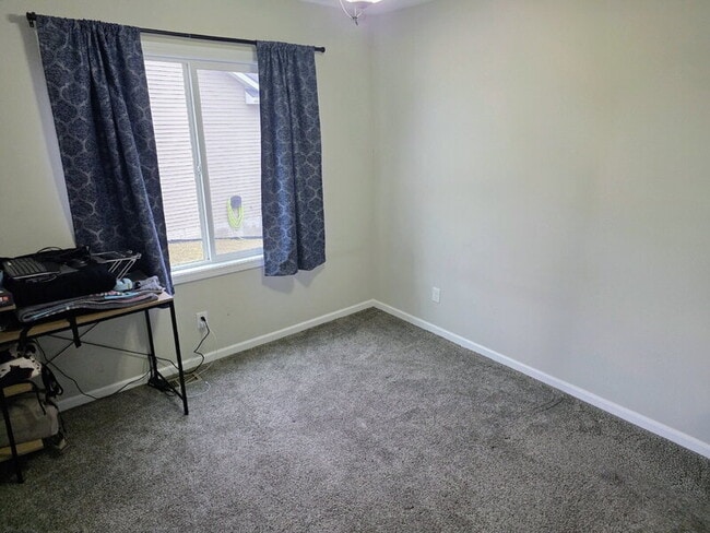 Building Photo - 950 8th St