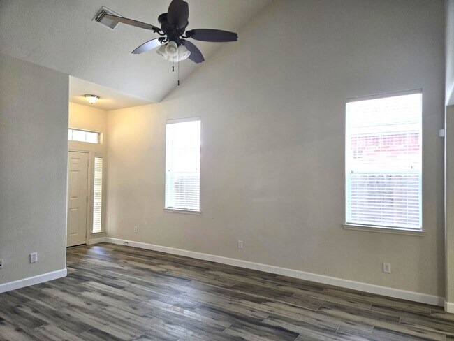 Building Photo - 6435 Richland Hills Dr