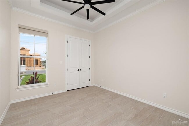 Building Photo - 22 Linva Ave