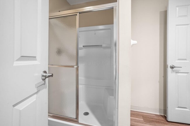 Building Photo - 4951 Stratford Pine Ln