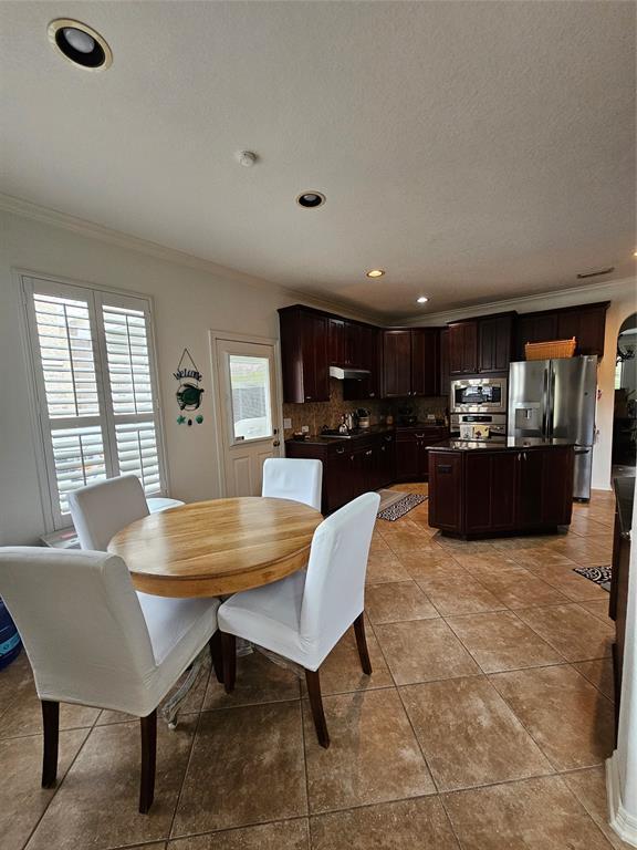 Building Photo - 20419 Windrose Bend Dr