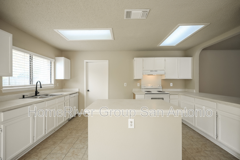 Building Photo - 15447 Corian Creek Dr