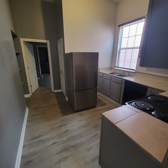 Building Photo - 2717 S Liberty St