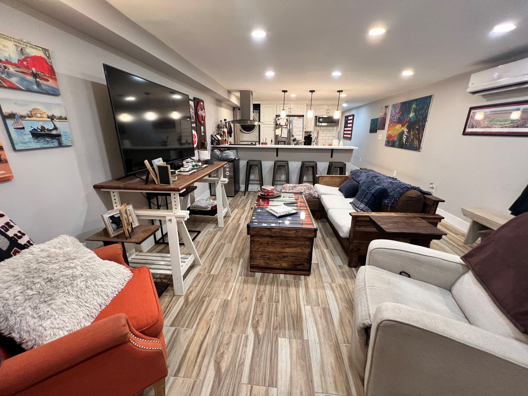 Living Room - 212 5th St NE