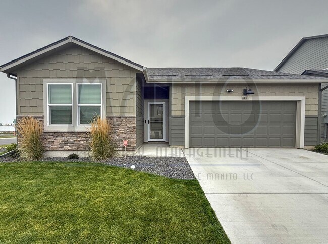 Primary Photo - Beautiful Cheney Home