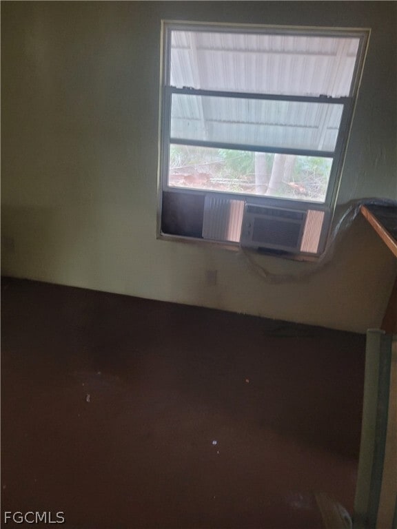 Building Photo - 8230 Tolles Dr