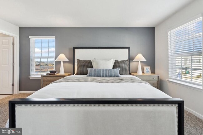 Building Photo - 171 Rae Ct