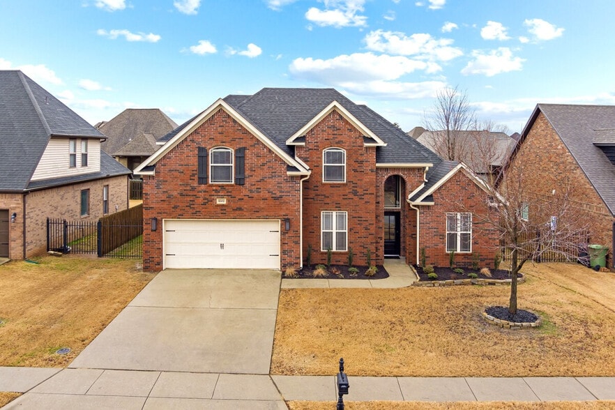 Building Photo - 6502 W Hearth Falls Dr