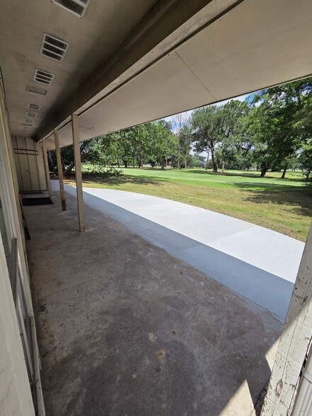 Building Photo - 2702 Apple Creek Cir