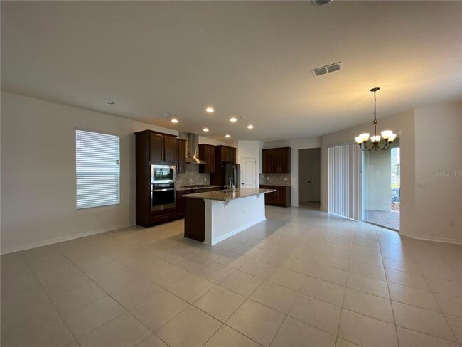 Building Photo - 17047 Wynford Ln