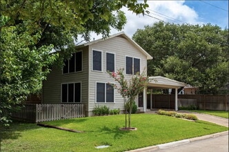 Building Photo - Completely Updated Historic Bryan Charmer with Modern Finishes & Timeless 1935 Character