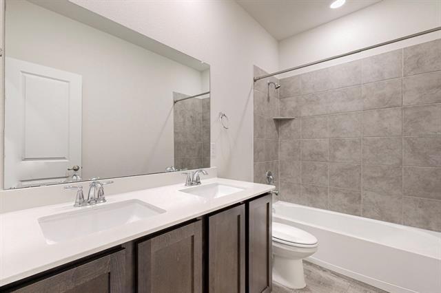 Building Photo - 10925 Klondike Ln