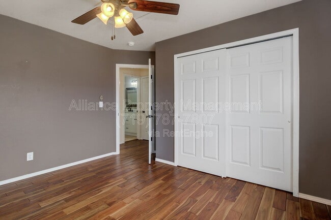 Building Photo - 6160 Bestview Way