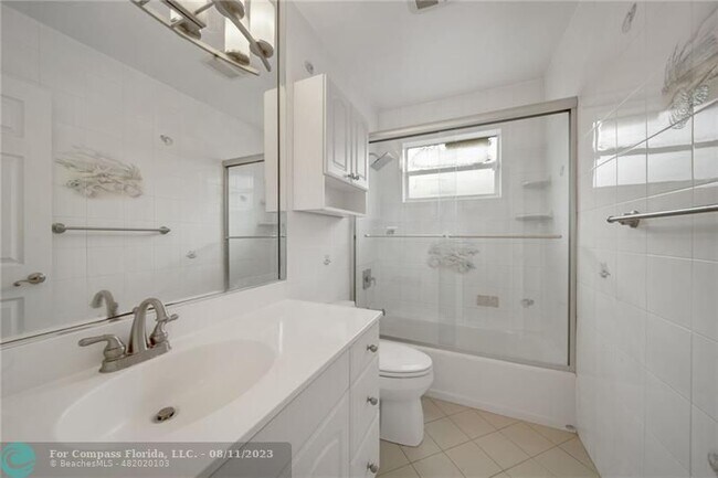 Building Photo - 4115 Madison St