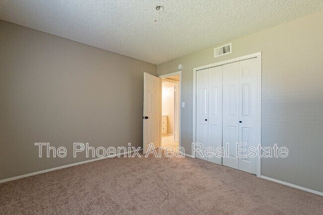 Building Photo - 1942 S Emerson