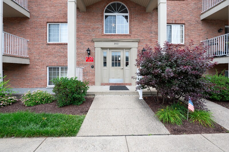 Building Photo - 3181 Preserve Ln