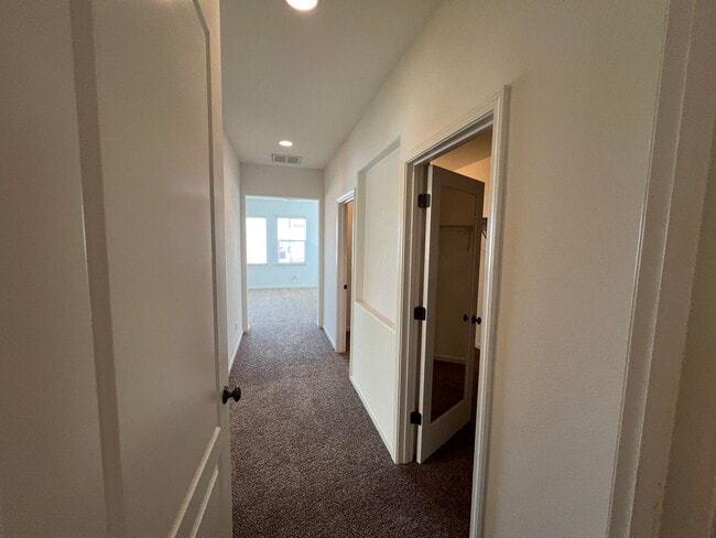 Building Photo - 2553 Acapulco Way