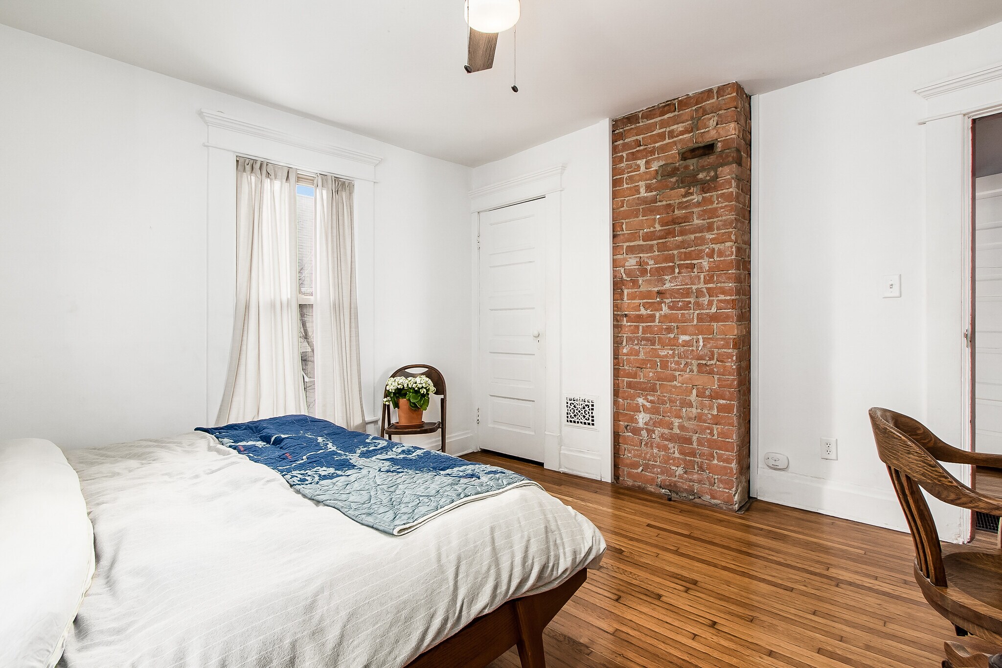 Bedroom 2, second floor - 234 E 7th Ave
