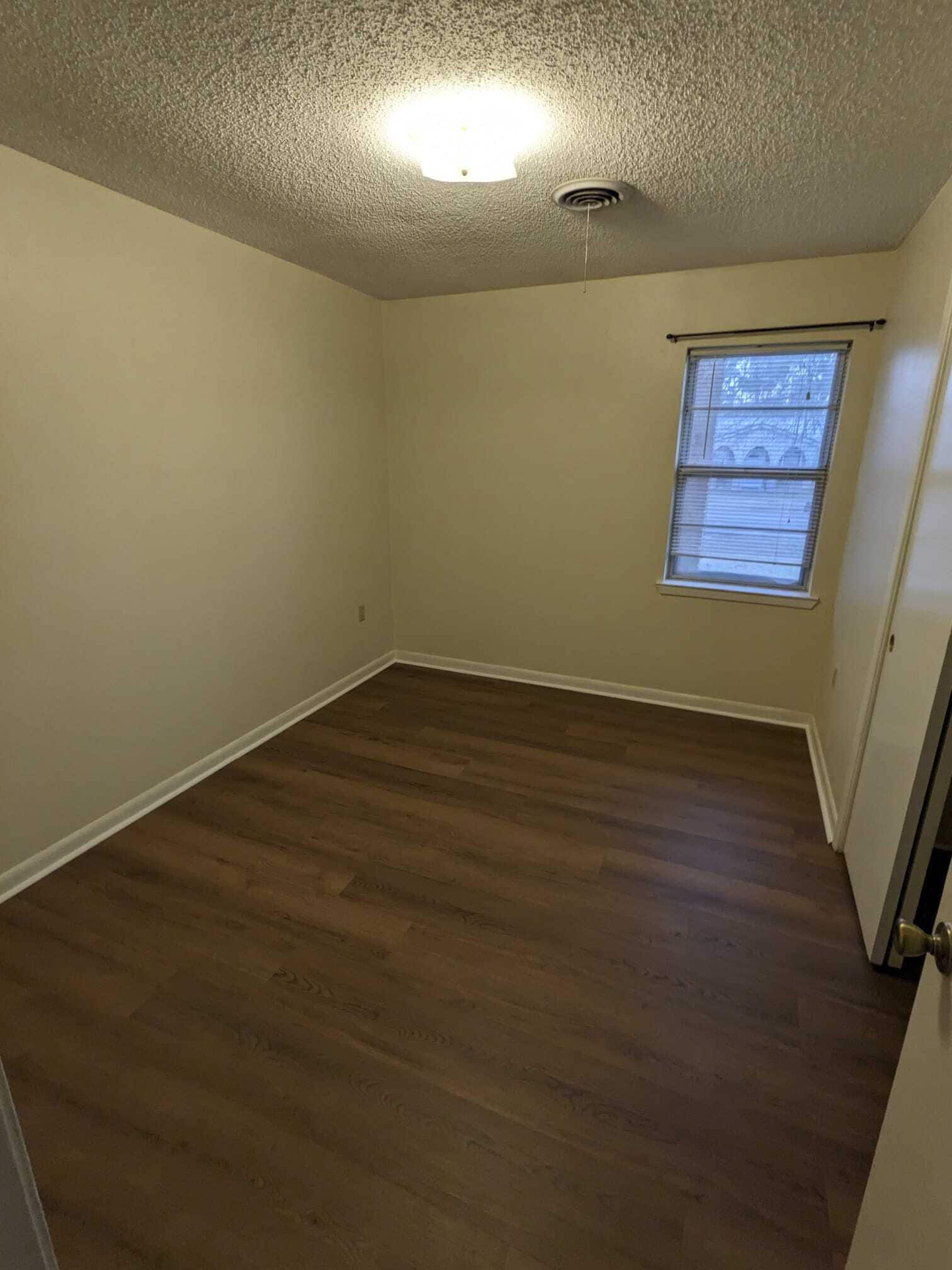 BR1 - 416 Thacker Loop