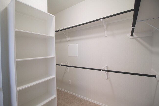 Building Photo - 3314 Aster Mdw Wy
