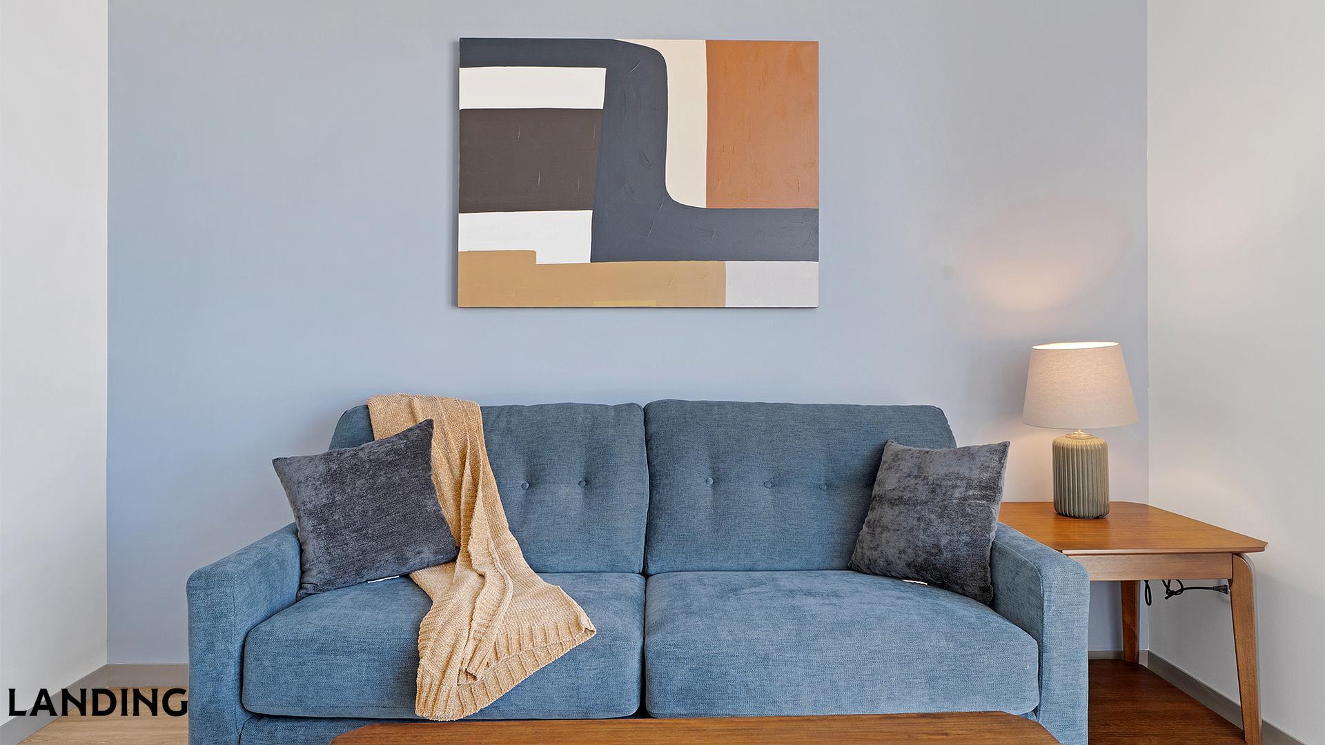 Building Photo - 513 S Damen Ave