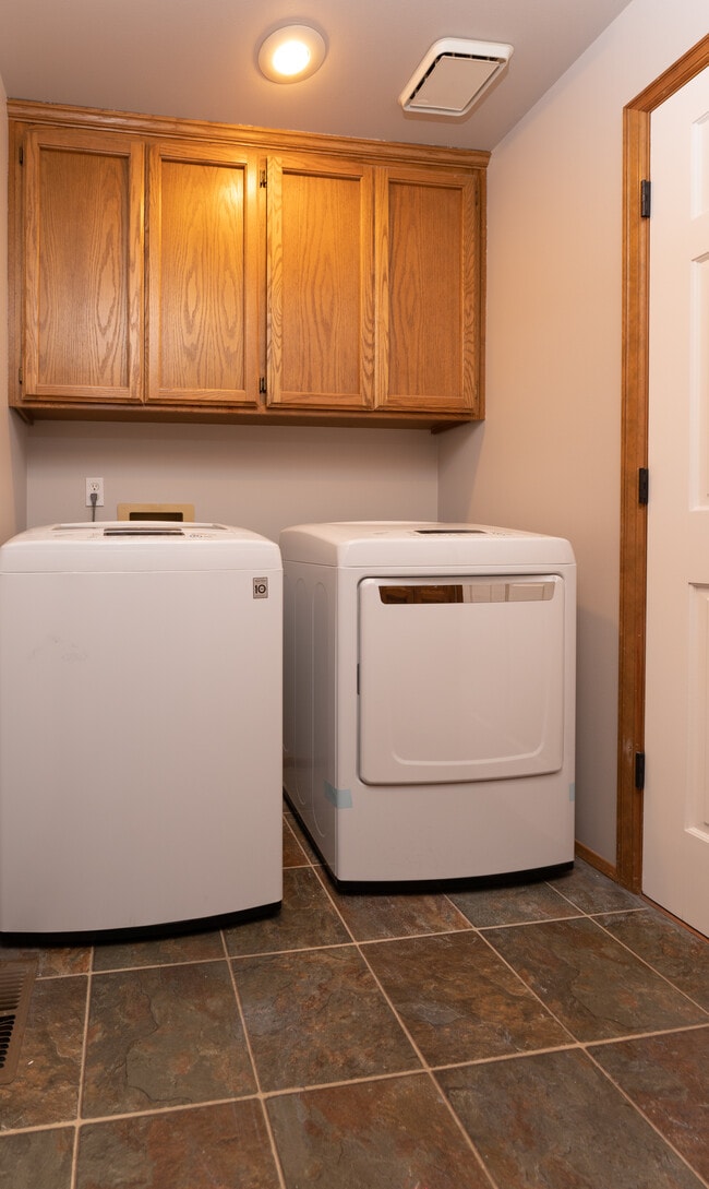 Building Photo - 23516 NE 22nd St