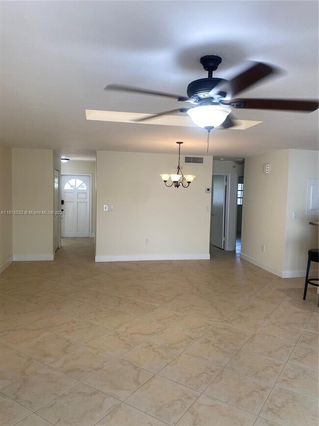 Building Photo - 8108 SW 81st Pl