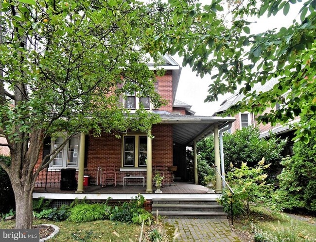 Building Photo - 365 2nd Ave