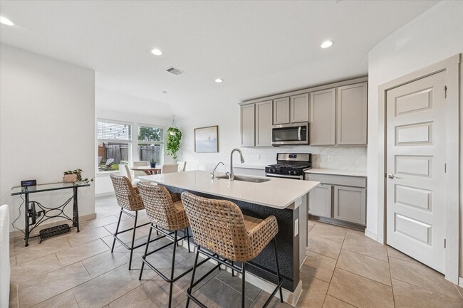 Building Photo - 3814 Sparkman Ln