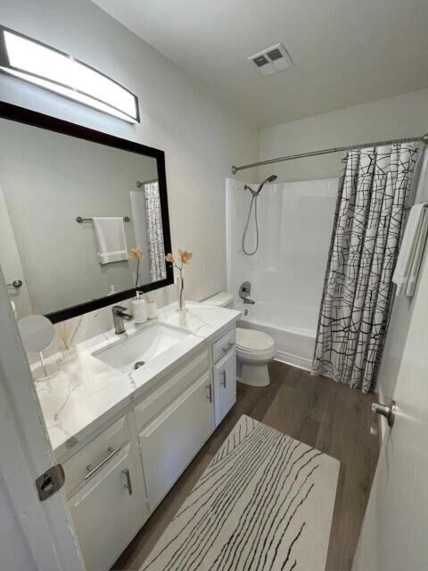Interior Photo - Sunset Bay III Apartment Community