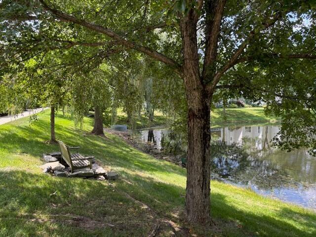 Building Photo - 2736 S Knightsbridge Cir