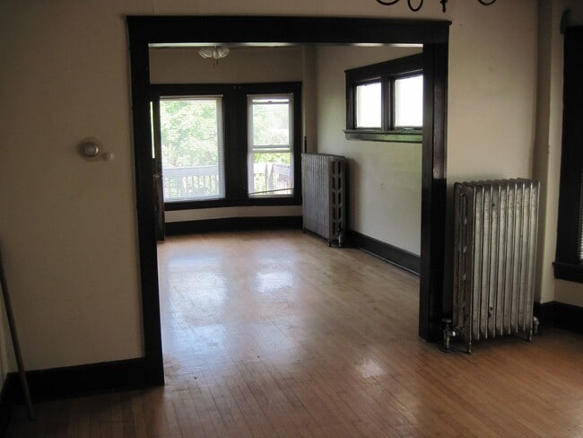 Building Photo - 2417 N Cramer St